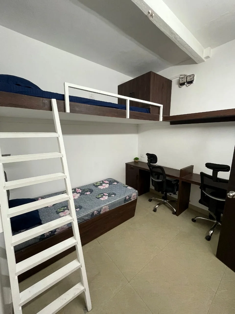 Actual loft style Safe House room